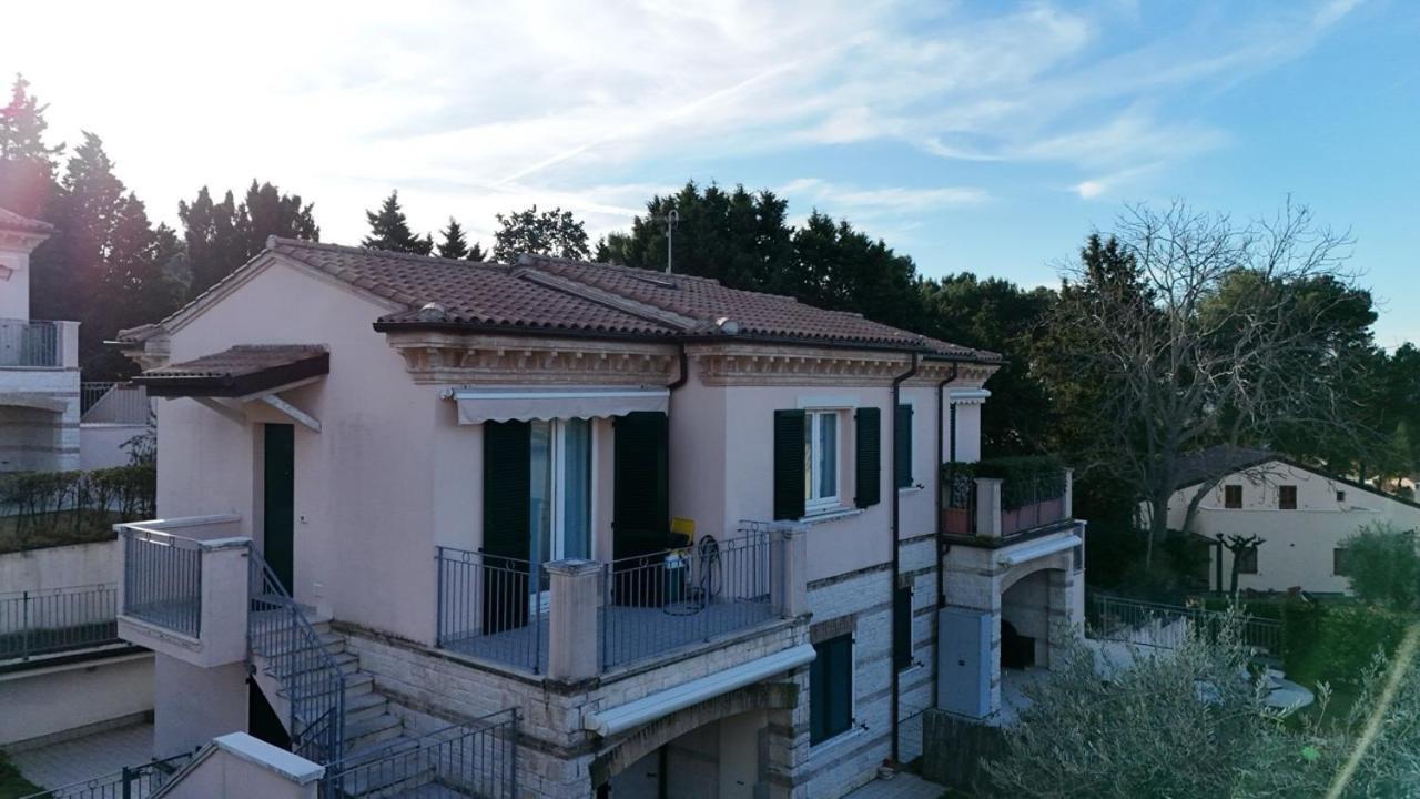 S227 - Sirolo, Nuovo Trilocale Con Terrazzo E Garage Lägenhet Exteriör bild